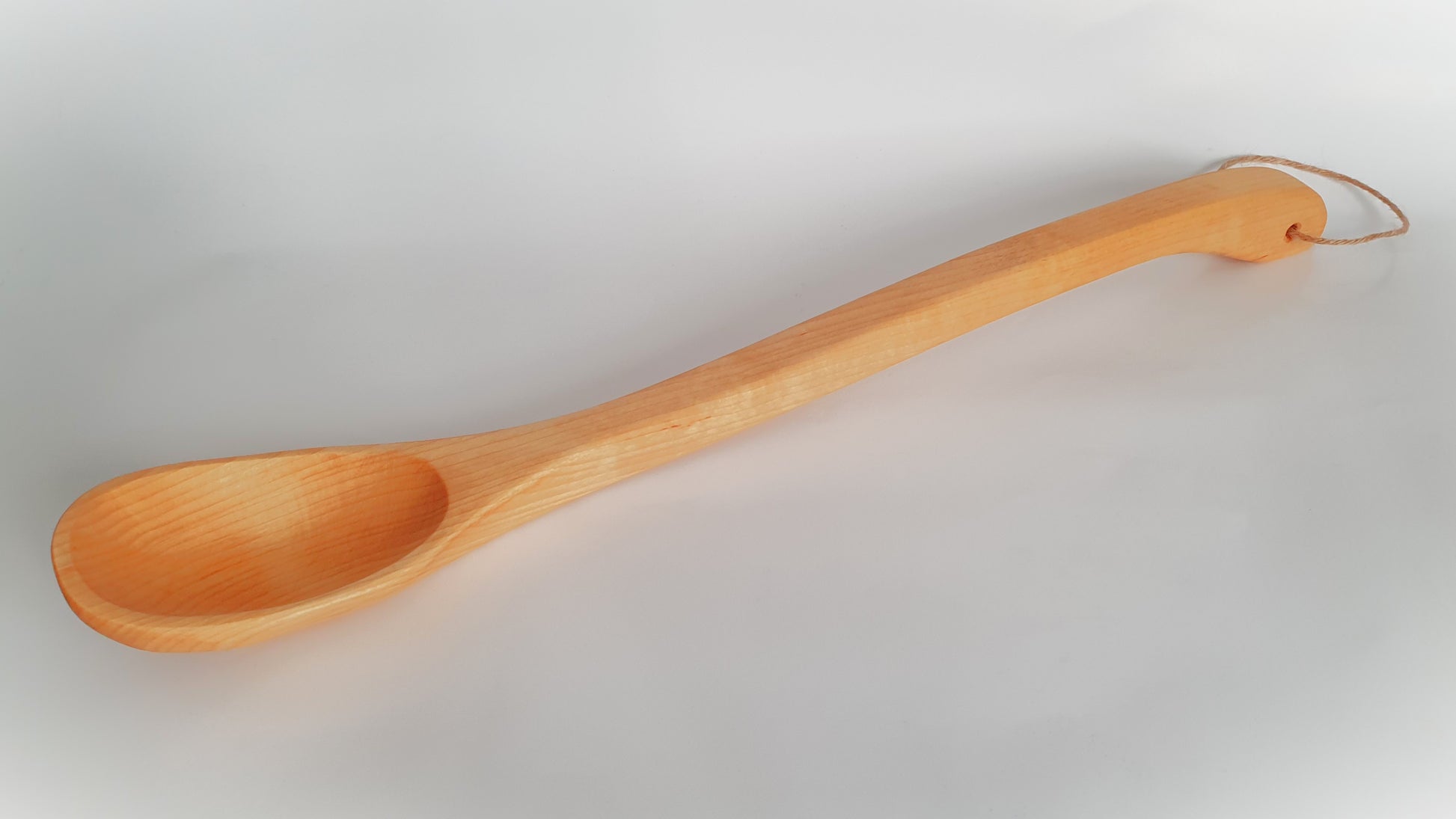 kauha käsitelty pellavaöljyllä